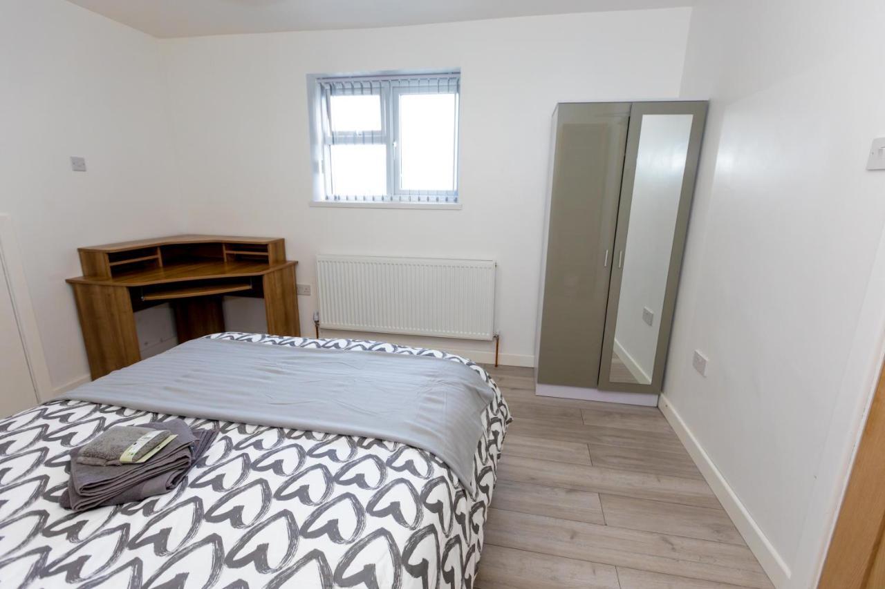 Comfortable Stay In Shirley, Solihull - Room-2 Buitenkant foto