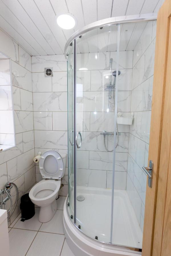 Comfortable Stay In Shirley, Solihull - Room-2 Buitenkant foto