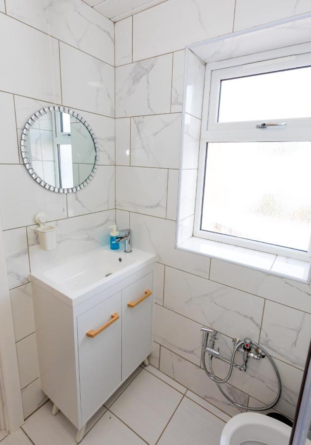 Comfortable Stay In Shirley, Solihull - Room-2 Buitenkant foto