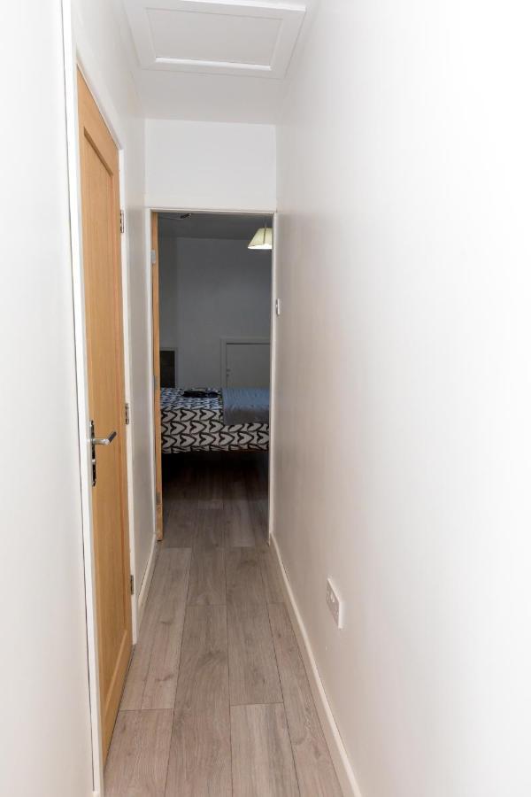 Comfortable Stay In Shirley, Solihull - Room-2 Buitenkant foto