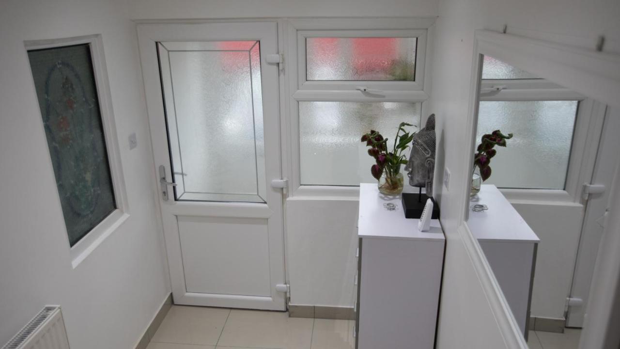 Comfortable Stay In Shirley, Solihull - Room-2 Buitenkant foto